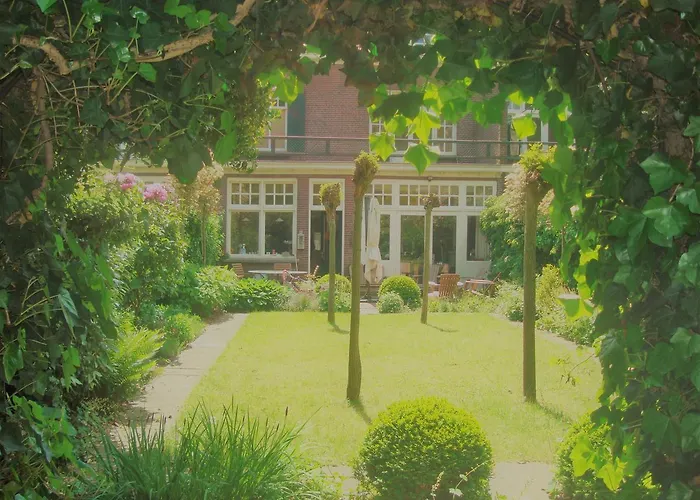 Szálloda Boutiquehotel Sycamore - Protected View - 950m From Station