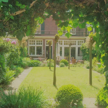 Отель Boutiquehotel Sycamore - Protected View - 950m From Station