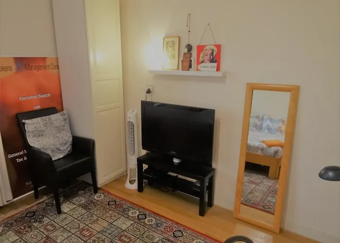 Boutiquehotel Sycamore - Protected View - 950m From Station 2* Αϊντχόφεν